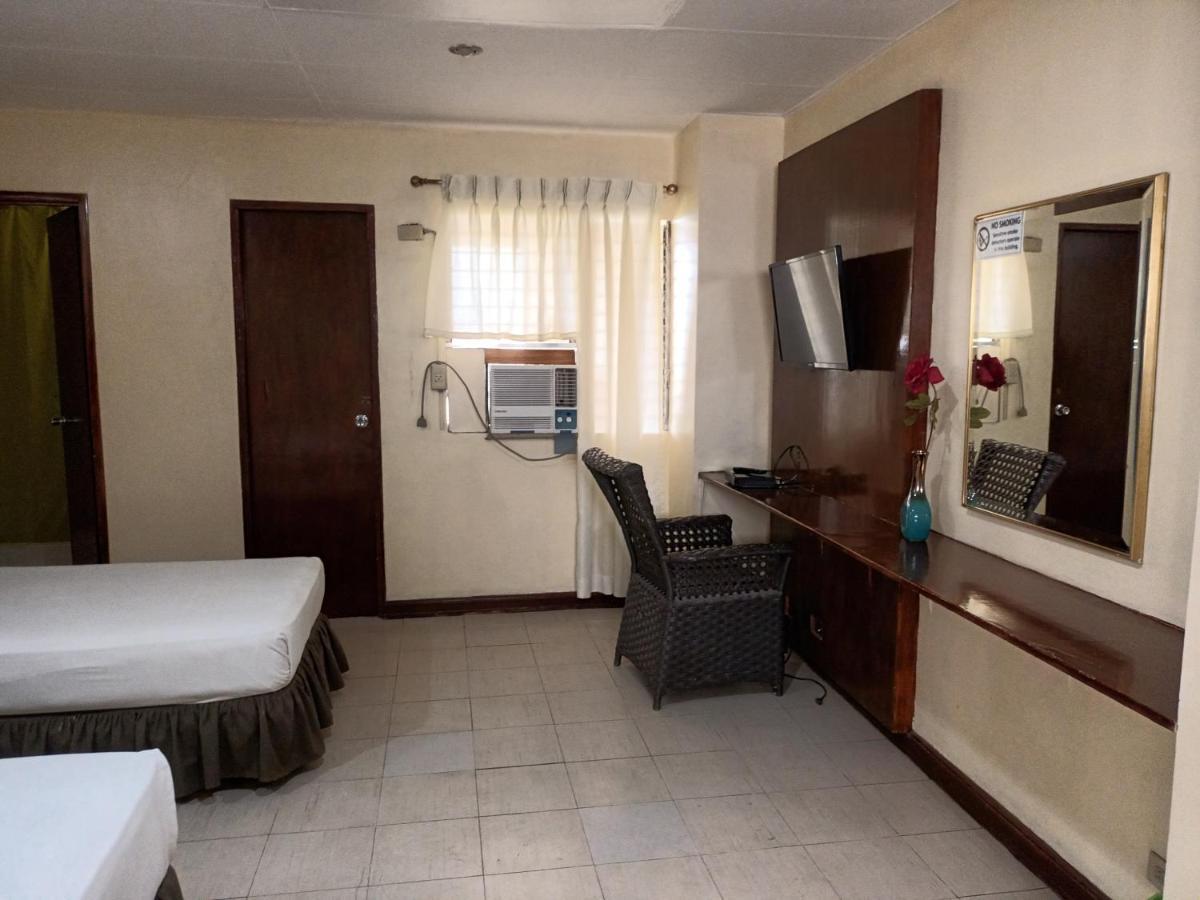 Mactan Pension House Lapu-Lapu City Bagian luar foto
