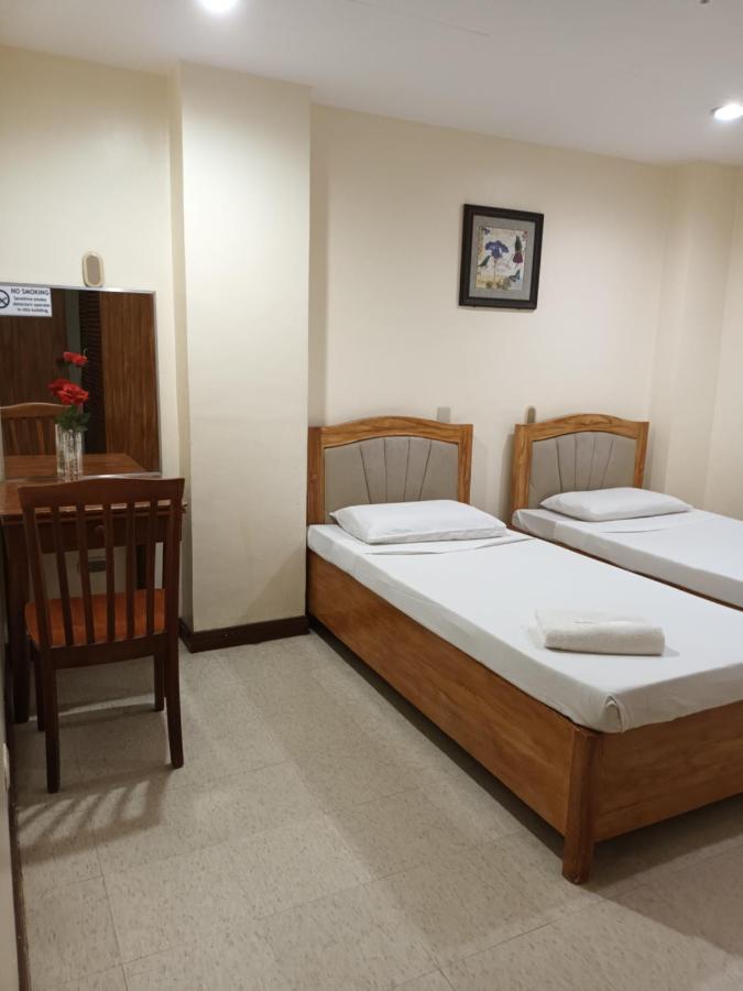 Mactan Pension House Lapu-Lapu City Bagian luar foto