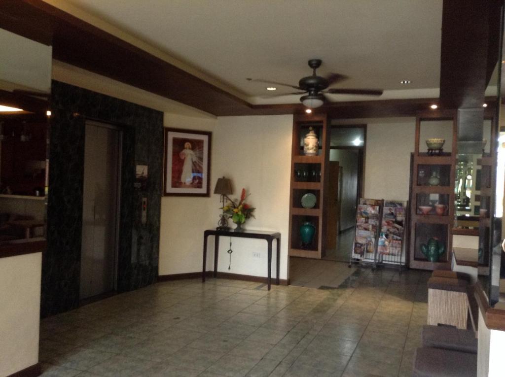 Mactan Pension House Lapu-Lapu City Bagian luar foto